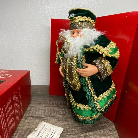 Home for the Holidays Visions of Santa Claus in Green Ornament 8" Christmas NWT - Picture 9 of 11